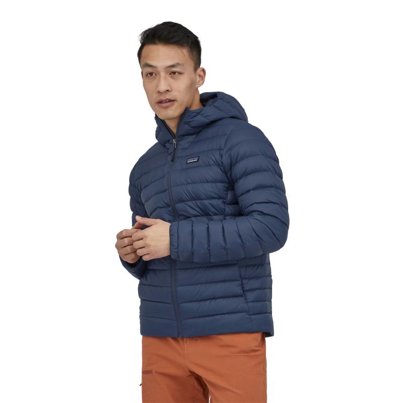 Patagonia Patagonia M´S Down Sweater Hoody P84702 Svolvær Sportcenter 1 2 3